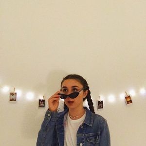 Meet your Posher, Gabrielle